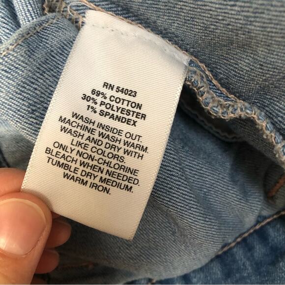 ❤️5/$25 SALE Gap Kids Crop Long Sleeve Blue Denim Button Snap Pocket Jean Jacket - Picture 5 of 8